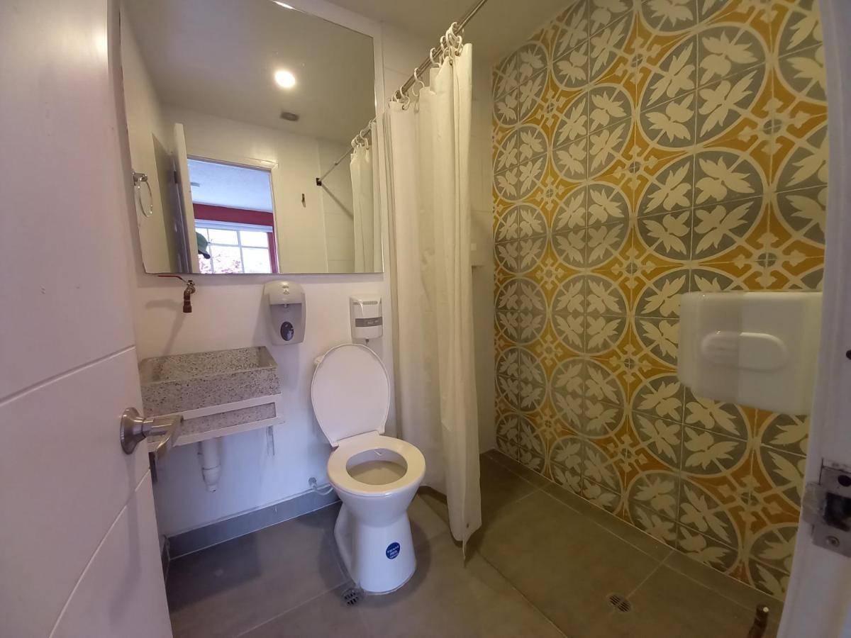Republica Hostel Cabin Beds Богота Экстерьер фото
