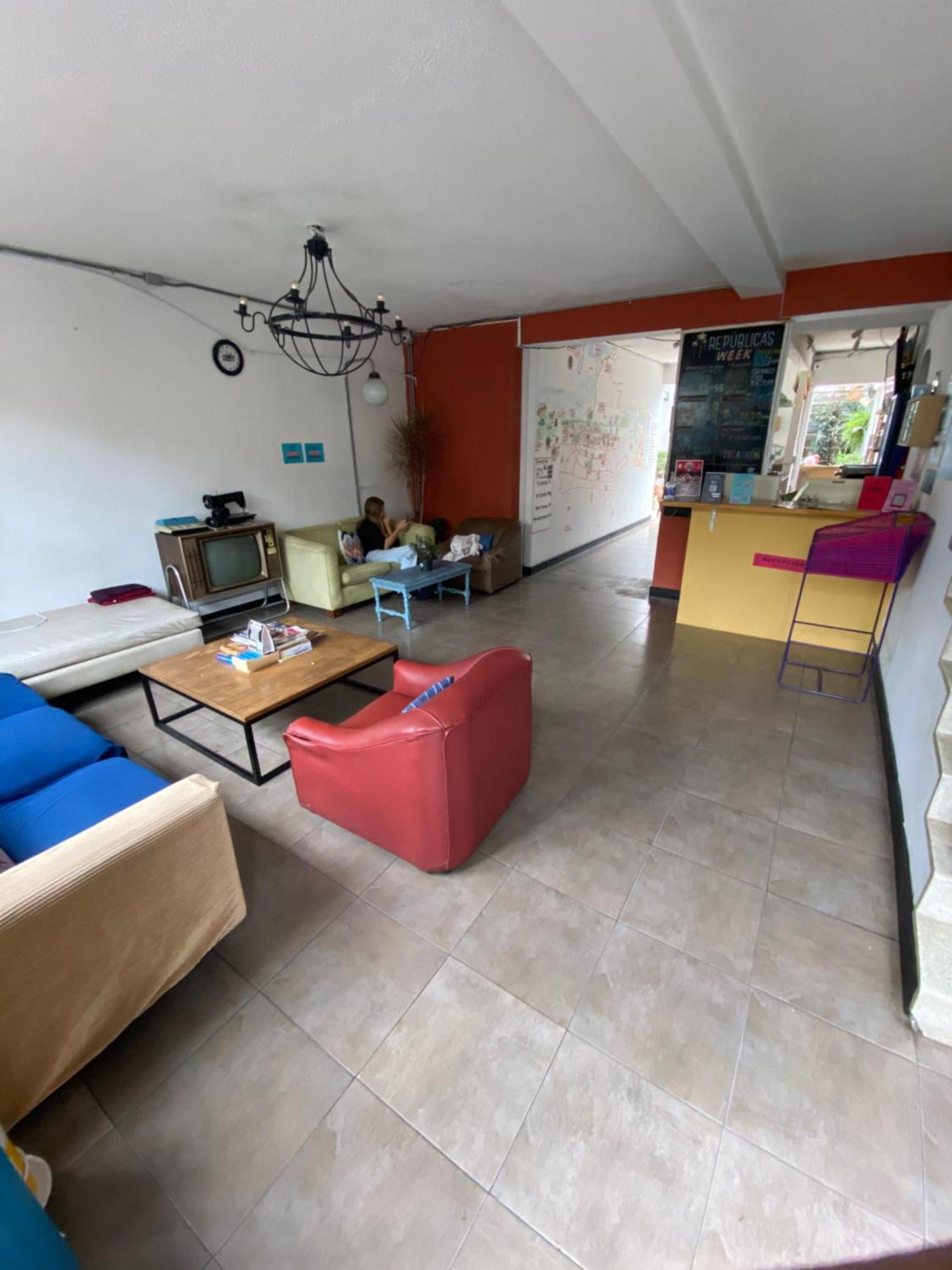 Republica Hostel Cabin Beds Богота Экстерьер фото